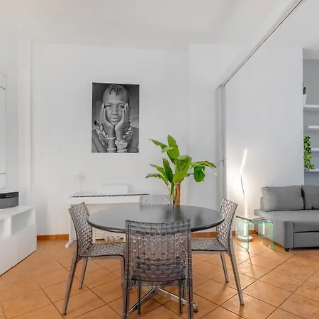 Apartman Pinacoteca - Art Behind The 2 Towers Bologna